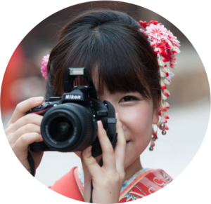 京都で卒業式の袴の着付けと前撮りなら 京の花嫁 紅葉シーズンの前撮りと卒業式当日の袴のレンタルが人気です 京都で卒業式の袴の着付けと前撮りなら 京の花嫁 紅葉シーズンの前撮りと卒業式当日の袴のレンタルが人気です
