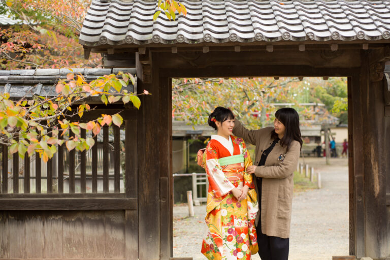 お母さんと一緒に家族写真