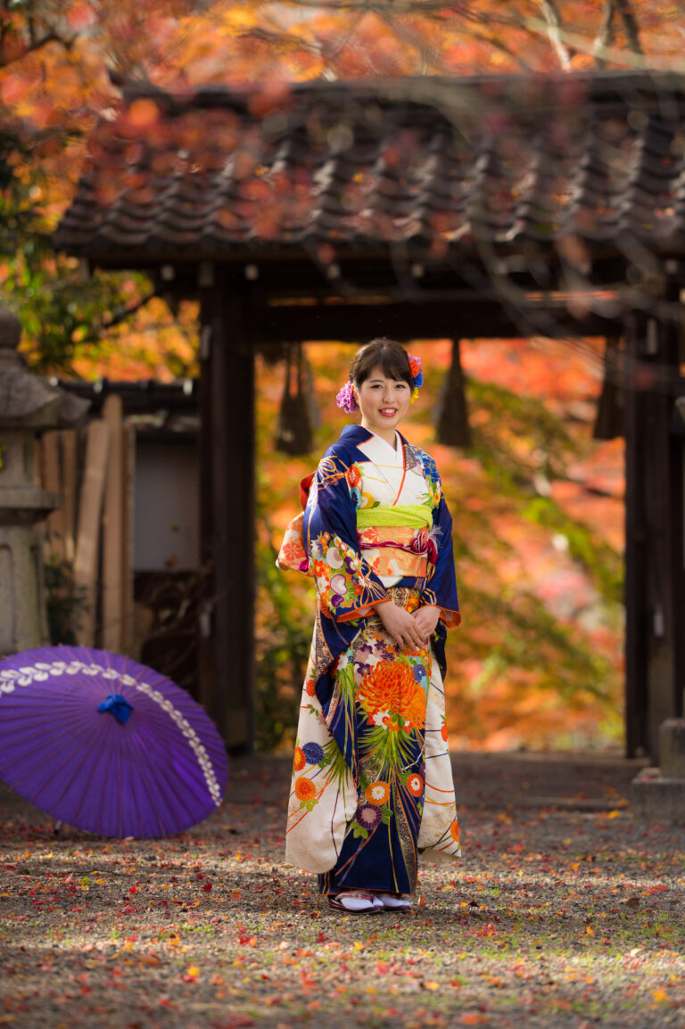 京都の秋の成人式の前撮り風景